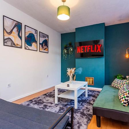 New Large 2 Bed Entire Apartment Near Newcastle Upon Tyne With Free Parking Bagian luar foto