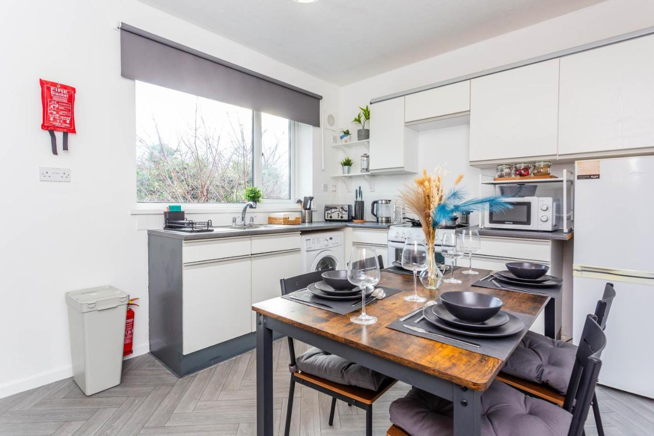 New Large 2 Bed Entire Apartment Near Newcastle Upon Tyne With Free Parking Bagian luar foto